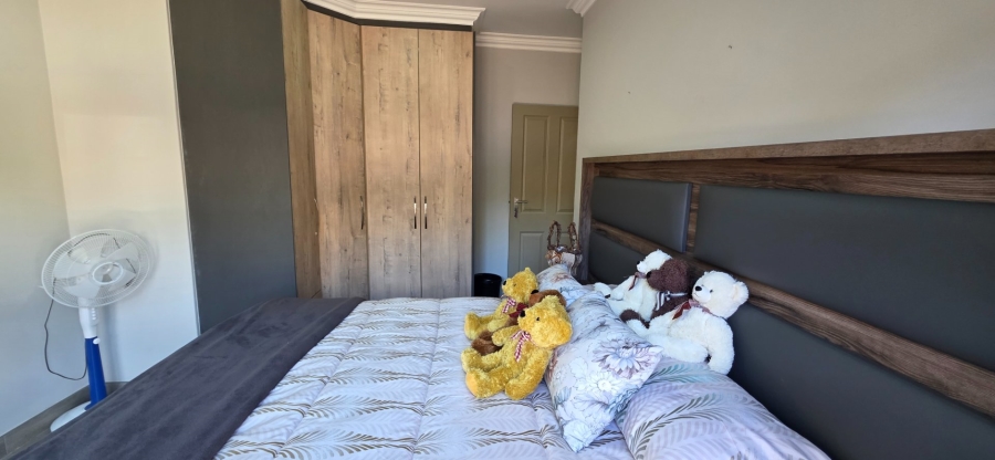 5 Bedroom Property for Sale in Island View Western Cape